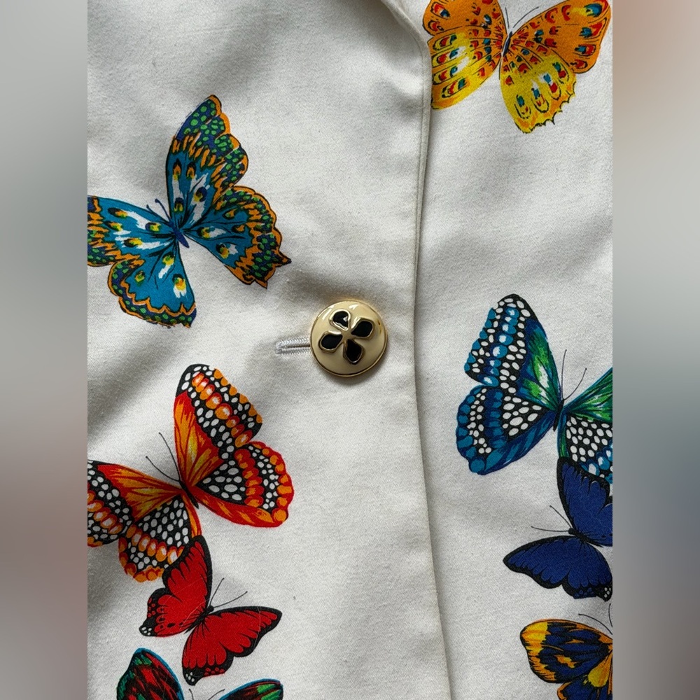 Vintage Escada Women's White Blazer with Colorful Butterfly Design - Picture 3 of 14